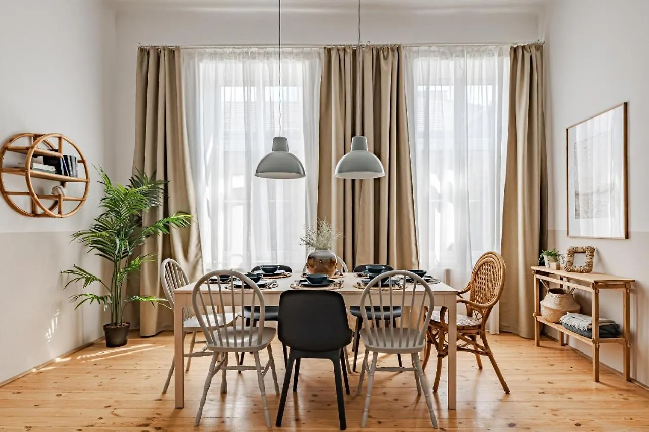 Blue Peace Downtown Apartment Budapest