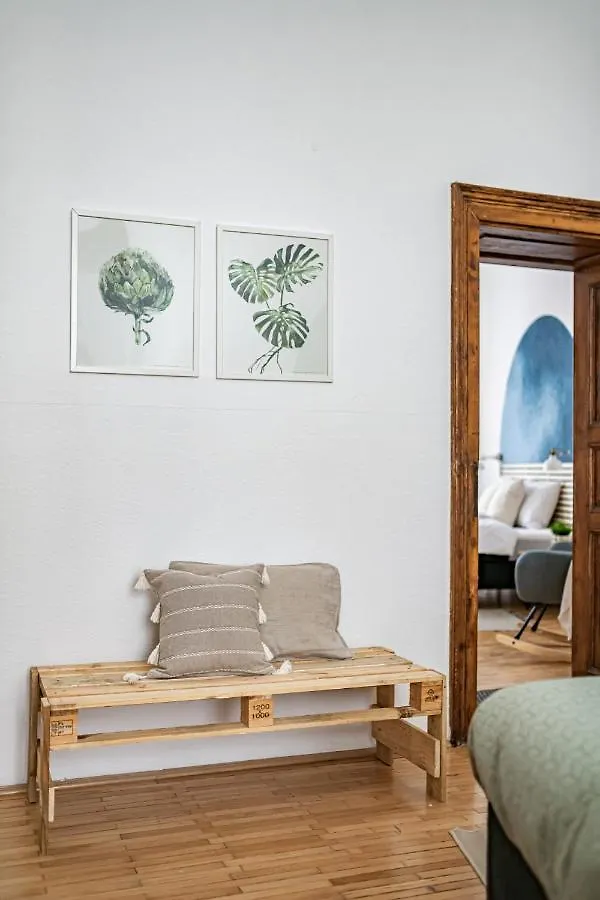 Blue Peace Downtown Apartment Budapest
