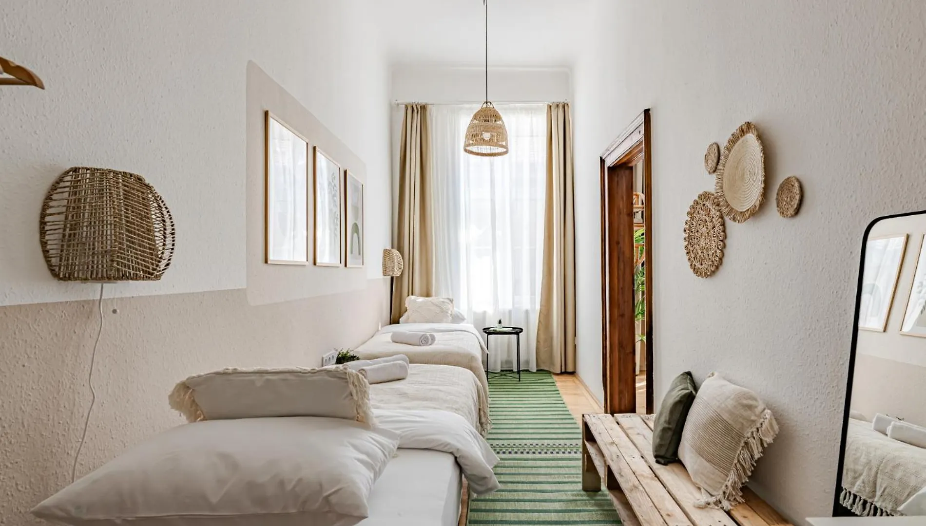 Blue Peace Downtown Apartment Budapest